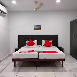 Hotel Kings Thrippunithura, Kochi