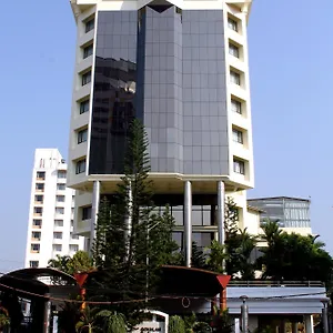 Hotel Gokulam Park & Convention Centre